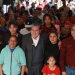 Entrega gobernador 13 mdp en becas a 600 estudiantes