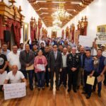 Entrega Gobierno Estatal nuevas concesiones de taxi