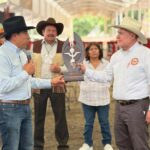 Entregan reconocimiento Mérito Migrante en Día del Zacatecano en CDMX