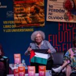 Angela y Gina, el abrazo de la revolución afro-feminista en la UNAM