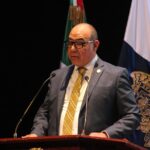 Anuncia Ángel Román plan de austeridad para proteger la UAZ ante crisis financiera
