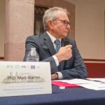 Democracia y corrupción: las dos caras de una misma moneda según Mark Warren